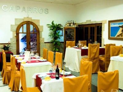 Donde Caparros Hotel